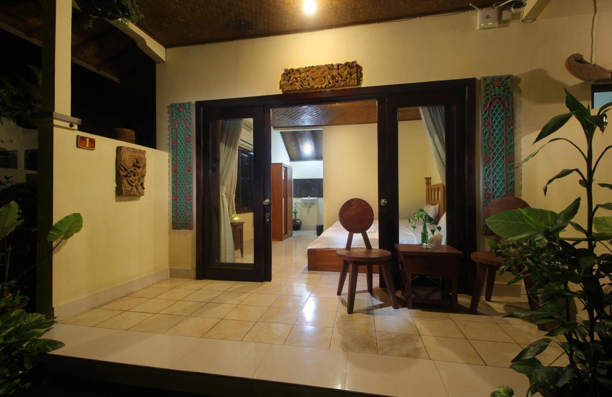 Sari Gong Guest House, A Trishula Collection Ubud Exterior foto