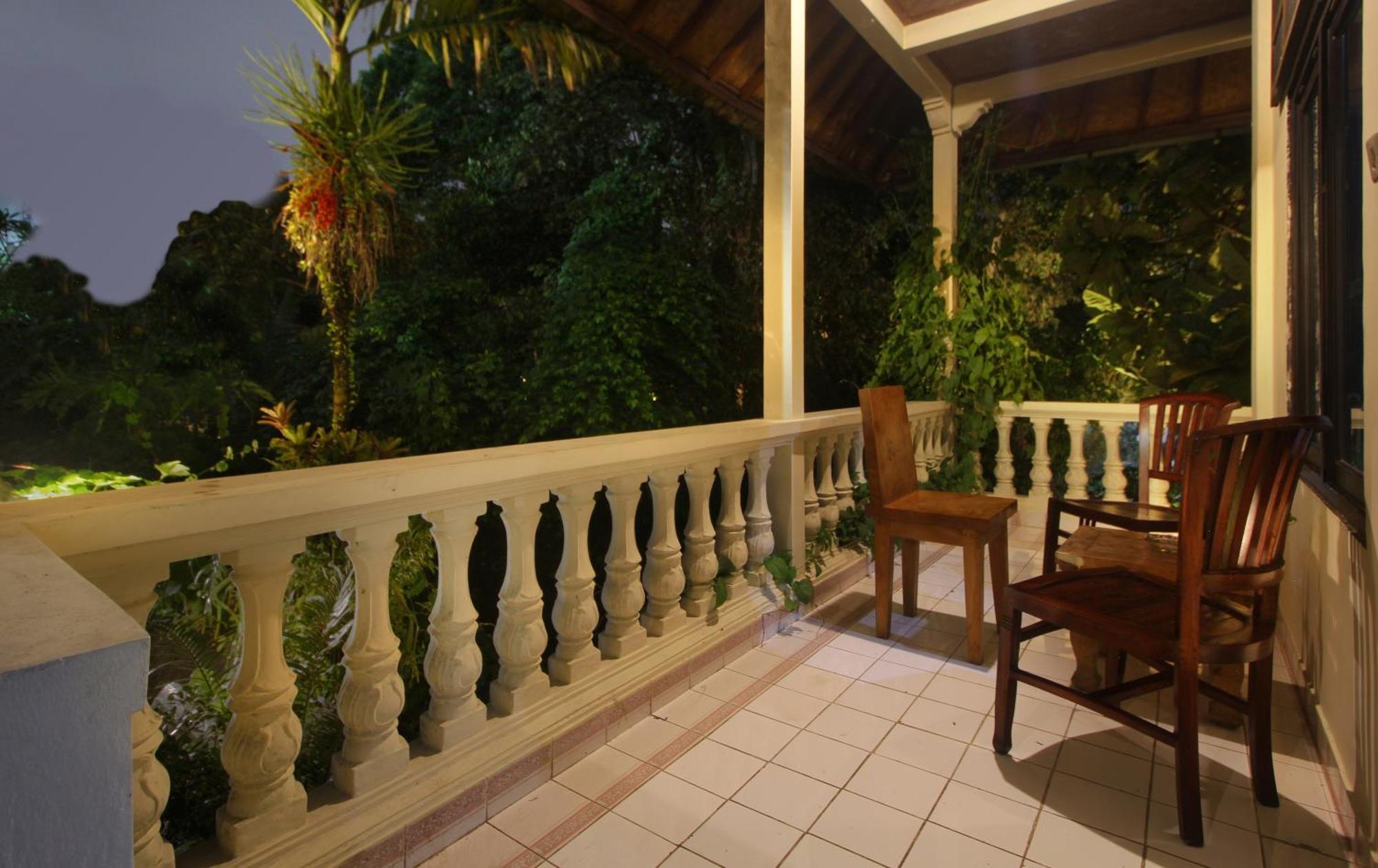 Sari Gong Guest House, A Trishula Collection Ubud Exterior foto